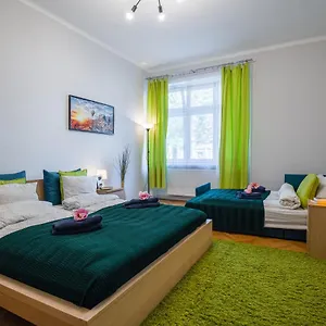 Kings Neighbor. 600 Meters From Castle Apartament Kraków